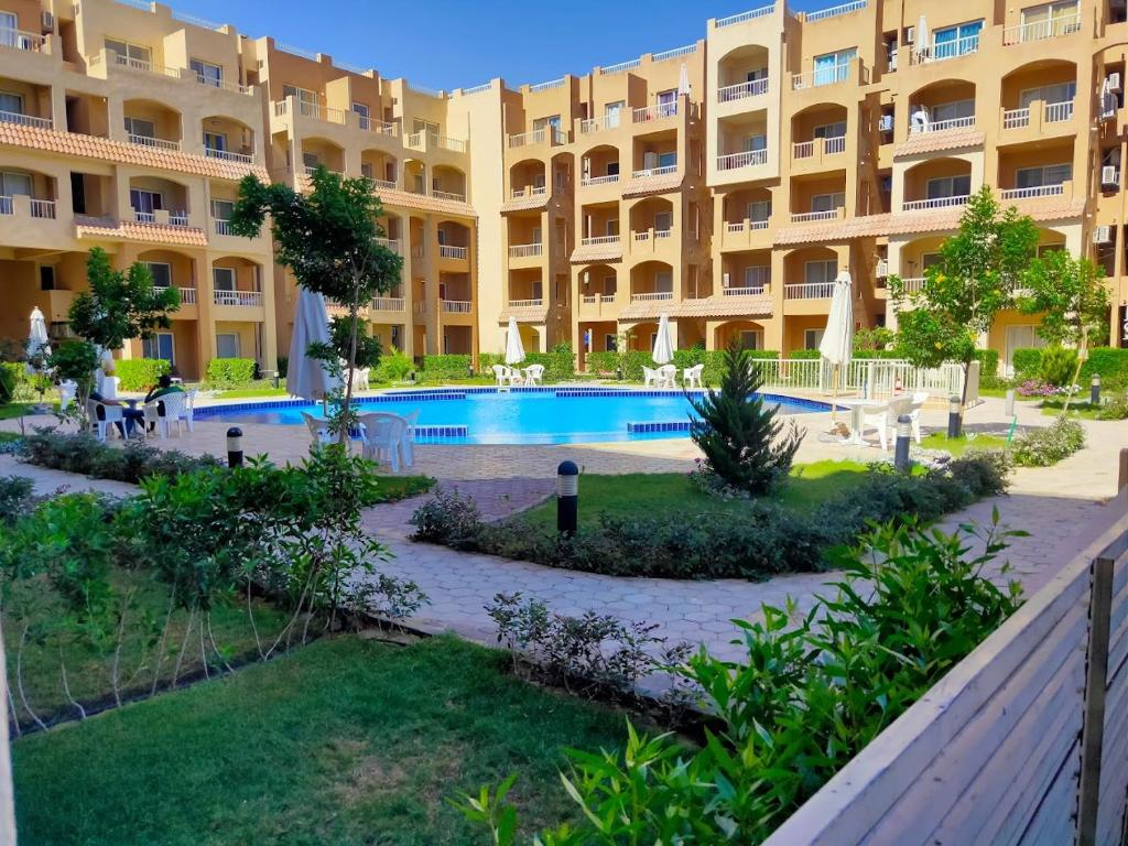 قرية أجورا هايتس الساحل الشمالي Agora Heights North Coast