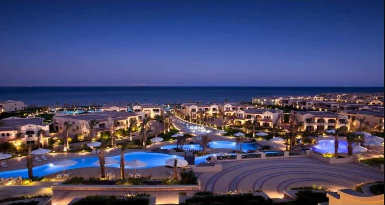 قرية لافيستا باي الساحل الشمالي La Vista Bay North Coast