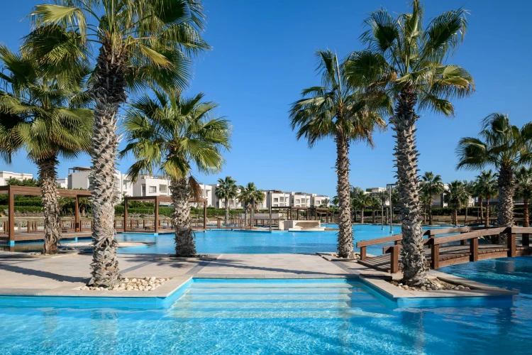 قرية أمواج الساحل الشمالي Amwaj North Coast